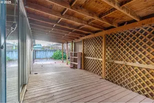 560 NE Cherry Hill Rd, Sheridan, OR 97378 - Photo 33