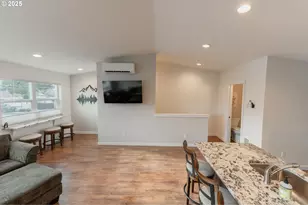 107 W Alder St, Joseph, OR 97846 - Photo 9