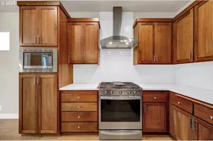 1004 S 46th St, Springfield, OR 97478 - Photo 21