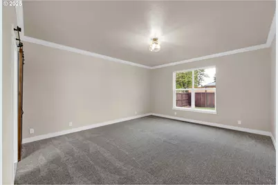 1004 S 46th St, Springfield, OR 97478 - Photo 25