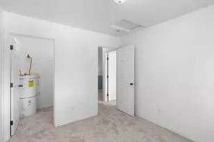 13422 SE Harold St, Portland, OR 97236 - Photo 17