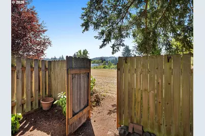 13422 SE Harold St #11, Portland, OR 97236 - Photo 29