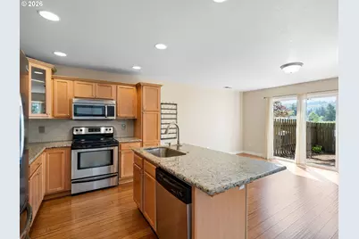 13422 SE Harold St #11, Portland, OR 97236 - Photo 9