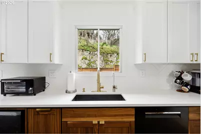 1707 Lincoln Way, The Dalles, OR 97058 - Photo 17