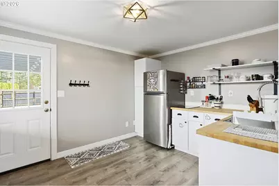 1707 Lincoln Way, The Dalles, OR 97058 - Photo 33