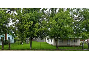 395 Center St, North Powder, OR 97867 - Photo 3