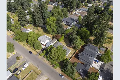11625 NE Siskiyou St, Portland, OR 97220 - Photo 37