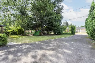 11625 NE Siskiyou St, Portland, OR 97220 - Photo 39