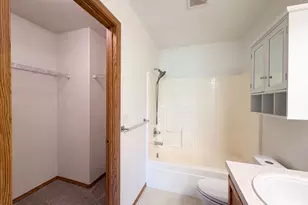 773 NW Forest Creek Dr, Hillsboro, OR 97124 - Photo 5