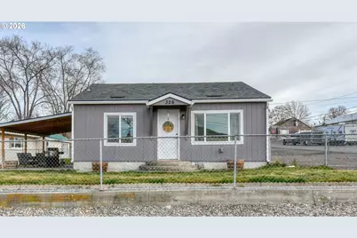 326 NE Cherry St, Pilot Rock, OR 97868 - Photo 1