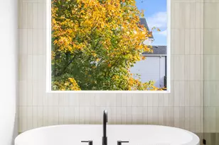 8040 SE 145 Ct, Portland, OR 97236 - Photo 29