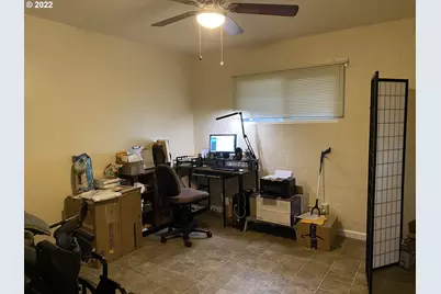 1547 SE Pine St, Roseburg, OR 97470 - Photo 7