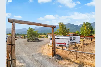 44214 Fuzzy Mullien Rd, Baker City, OR 97814 - Photo 7