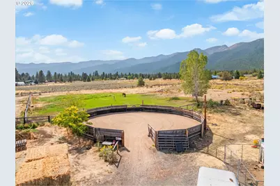 44214 Fuzzy Mullien Rd, Baker City, OR 97814 - Photo 37