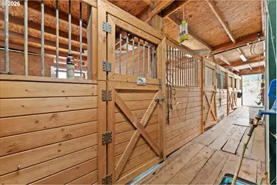44214 Fuzzy Mullien Rd, Baker City, OR 97814 - Photo 35