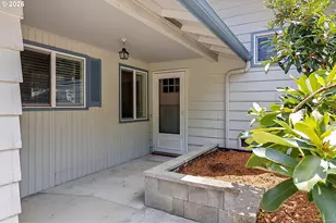 4777 Larkwood St, Eugene, OR 97405 - Photo 3