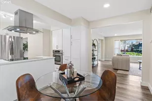 8685 SW Wilson Ln, Wilsonville, OR 97070 - Photo 11