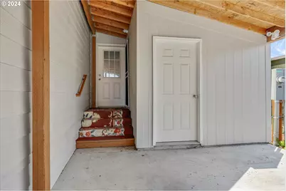 540 SW Liberty Bell Dr, Beaverton, OR 97006 - Photo 5