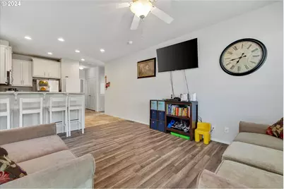 540 SW Liberty Bell Dr, Beaverton, OR 97006 - Photo 9