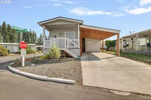 540 SW Liberty Bell Dr, Beaverton, OR 97006 - Photo 3