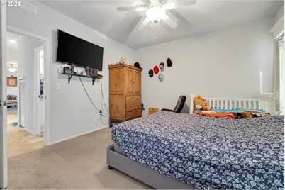 540 SW Liberty Bell Dr, Beaverton, OR 97006 - Photo 7