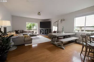 1732 SE 3rd St, Astoria, OR 97103 - Photo 11