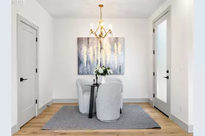 7385 N Mobile Ave, Portland, OR 97217 - Photo 9