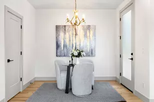 7385 N Mobile Ave, Portland, OR 97217 - Photo 9