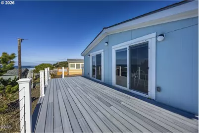 4875 N Highway 101 #19, Depoe Bay, OR 97341 - Photo 25