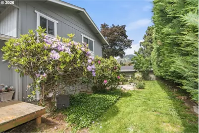 125 Susan St, Myrtle Creek, OR 97457 - Photo 5