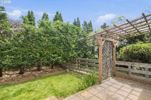 125 Susan St, Myrtle Creek, OR 97457 - Photo 3