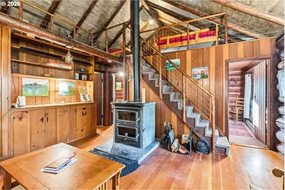 56965 McKenzie Hwy, McKenzie Bridge, OR 97413 - Photo 13