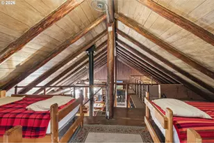 56965 McKenzie Hwy, McKenzie Bridge, OR 97413 - Photo 21