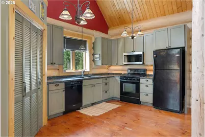 5885 Berry Rd, Mt Hood Prkdl, OR 97041 - Photo 43