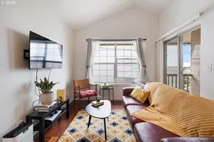 6017 NE Holladay St, Portland, OR 97213 - Photo 9