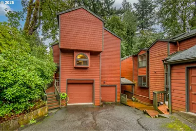 6196 SW Capitol Hwy, Portland, OR 97239 - Photo 1