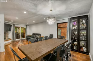 6196 SW Capitol Hwy, Portland, OR 97239 - Photo 5