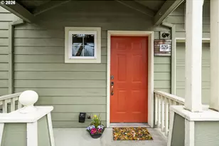 529 NE Russell St, Portland, OR 97212 - Photo 3