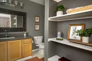 529 NE Russell St, Portland, OR 97212 - Photo 29