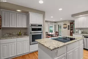 755 Castle Pines Dr N, Keizer, OR 97303 - Photo 9