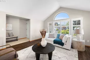 1526 NE 150th Ave, Portland, OR 97230 - Photo 5