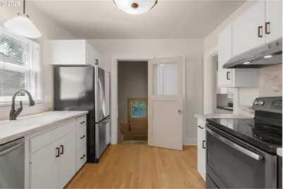 3815 NE 16th Ave, Portland, OR 97212 - Photo 11