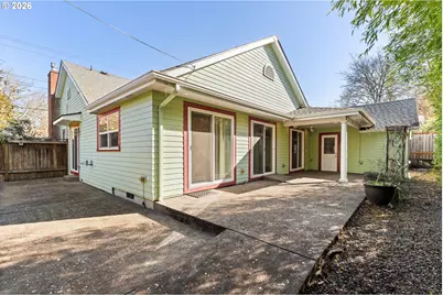 810 E 20th Ave, Eugene, OR 97405 - Photo 33