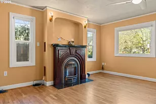 810 E 20th Ave, Eugene, OR 97405 - Photo 9