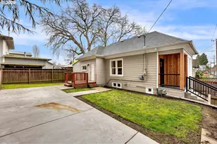 722 NE Skidmore St, Portland, OR 97211 - Photo 29