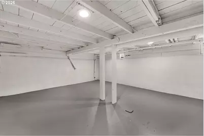 722 NE Skidmore St, Portland, OR 97211 - Photo 25