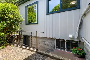 4300 NE Lombard St, Portland, OR 97218 - Photo 29