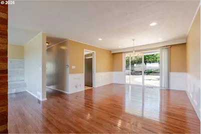 12640 NE Rose Pkwy, Portland, OR 97230 - Photo 13