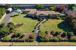 12640 NE Rose Pkwy, Portland, OR 97230 - Photo 3