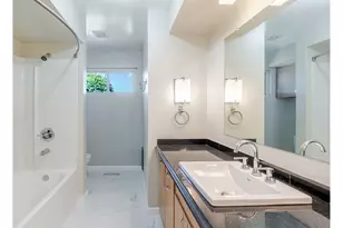 12640 NE Rose Pkwy, Portland, OR 97230 - Photo 35